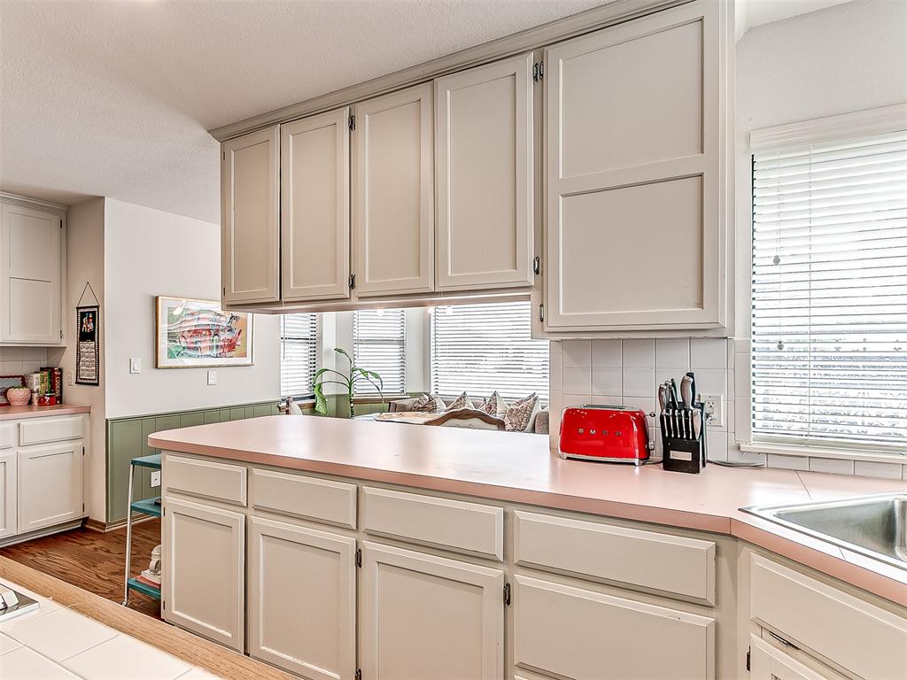 1824 N Philadelphia Avenue Property Photo 17