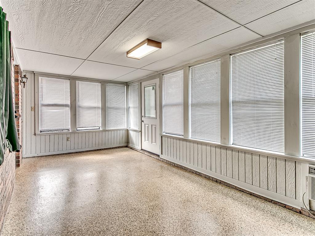 1824 N Philadelphia Avenue Property Photo 40