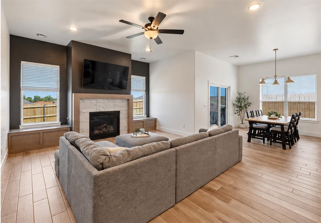 149 Sage Brush Way Property Photo 3