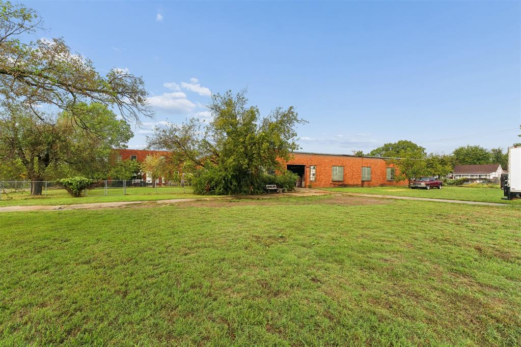 1200 W Benedict Street Property Photo 35