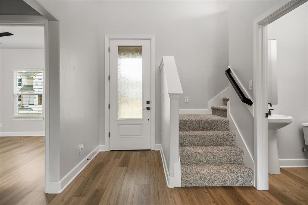 3124 Adelyn Terrace Property Photo 2
