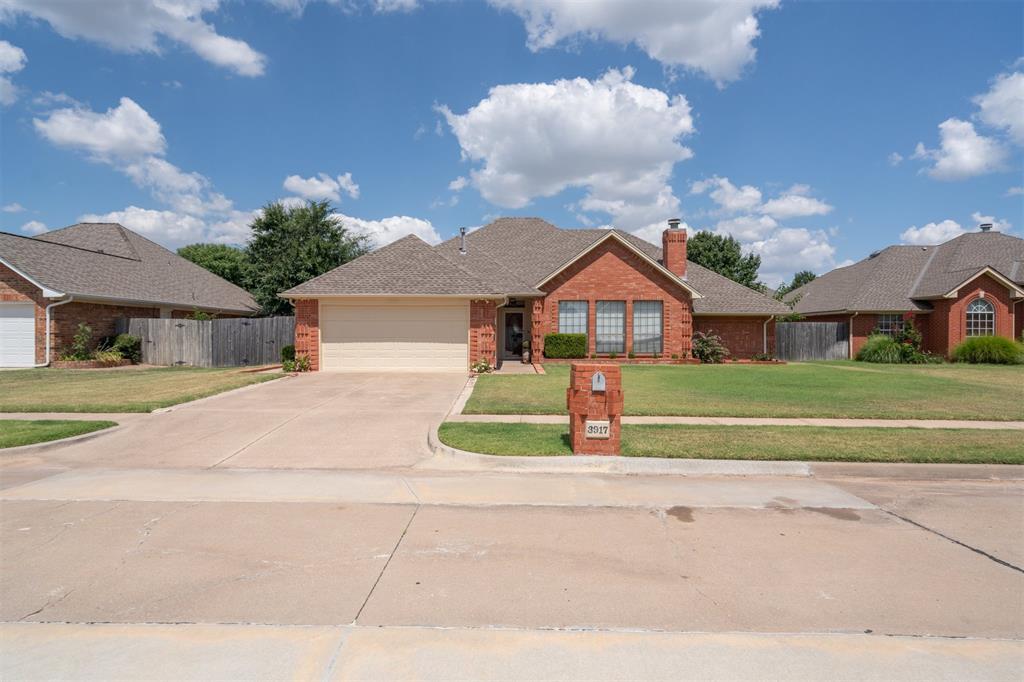 3917 Nicole Circle Property Photo 3