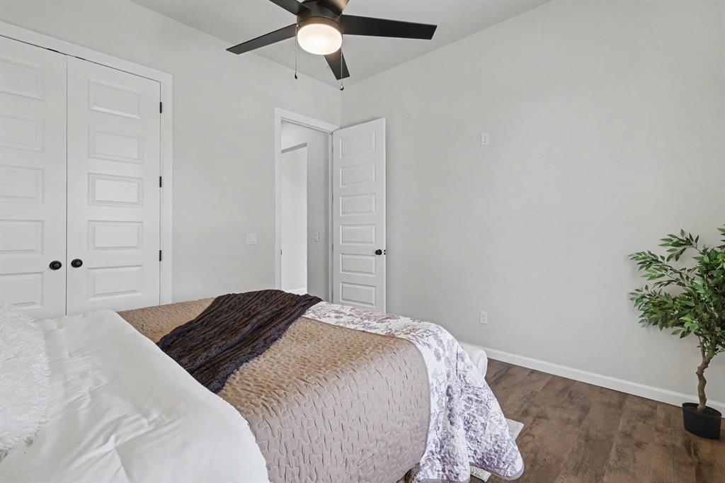 5812 Cimarron Manor Property Photo 27