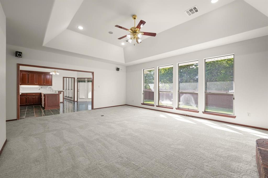 19417 Yearling Way Property Photo 6