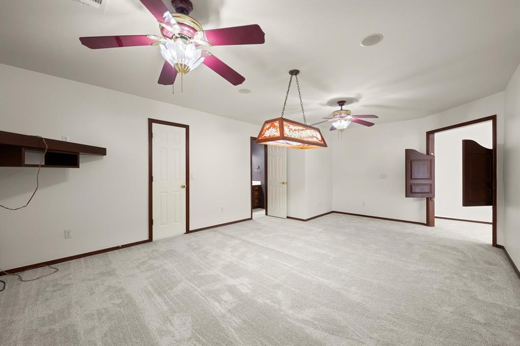 19417 Yearling Way Property Photo 11