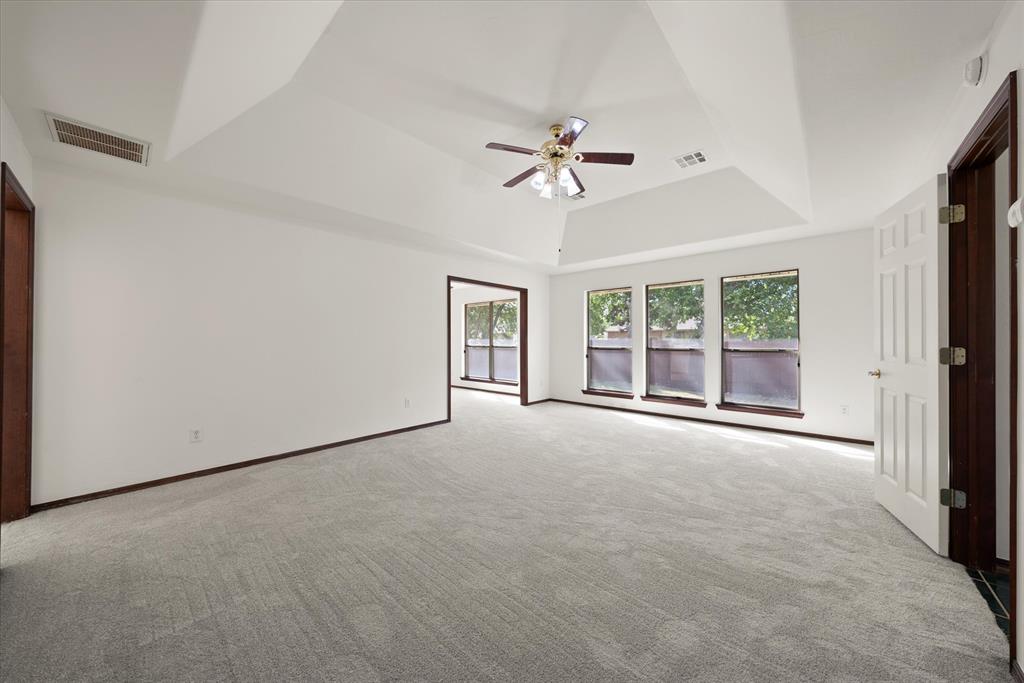 19417 Yearling Way Property Photo 17