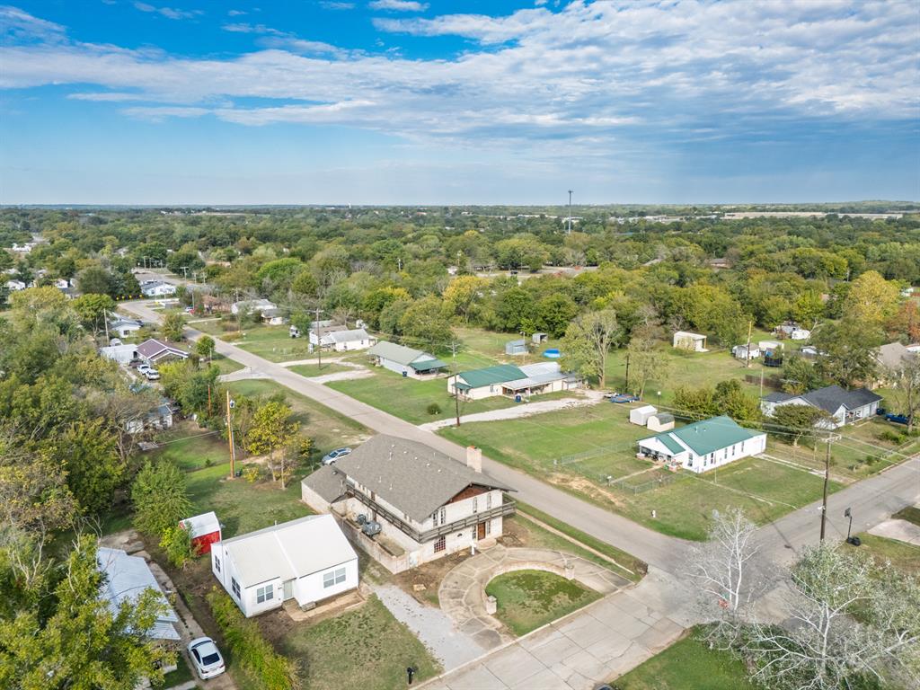 1327 Eureka Street Property Photo 17