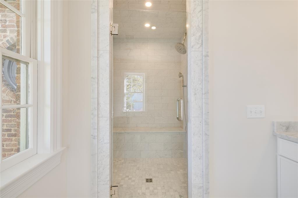 644 Ne 14th Street Property Photo 26