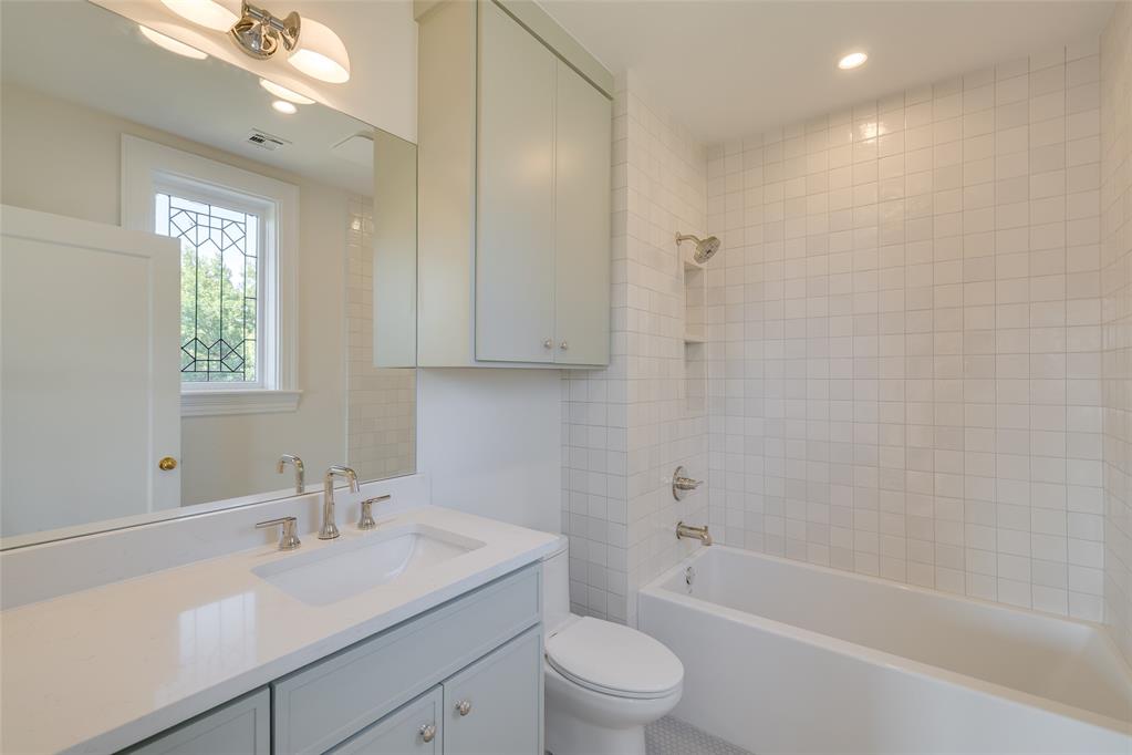 644 Ne 14th Street Property Photo 32