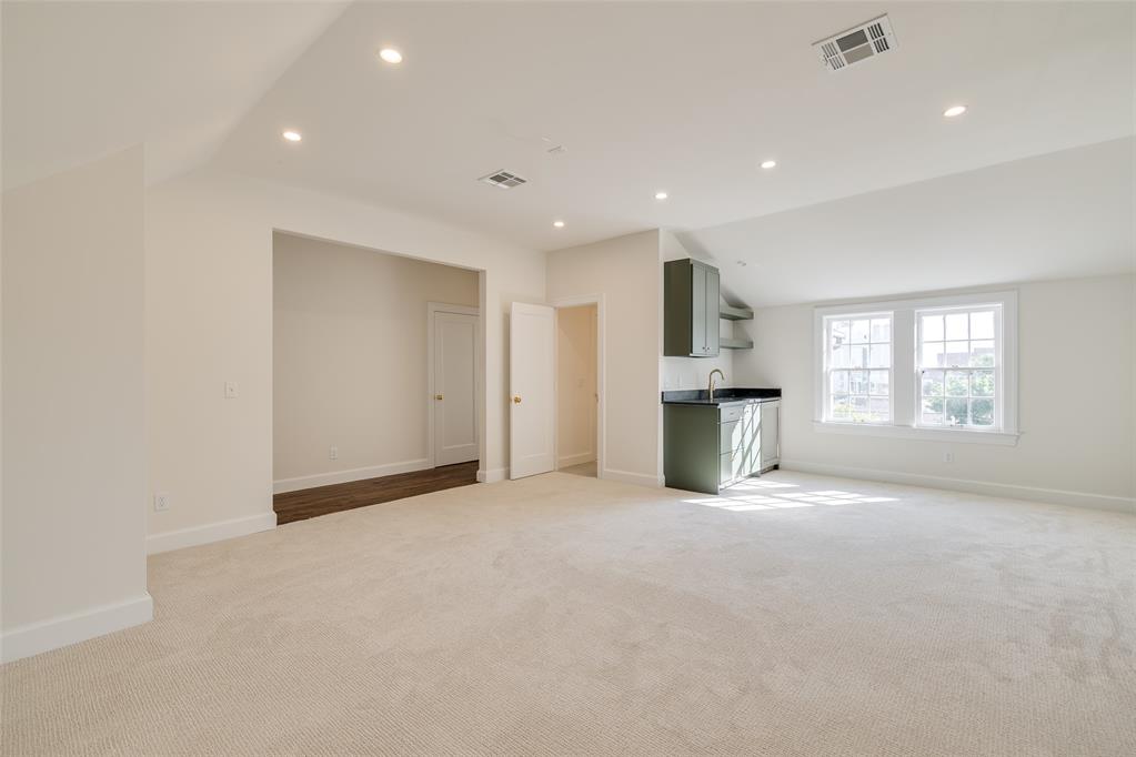 644 Ne 14th Street Property Photo 40