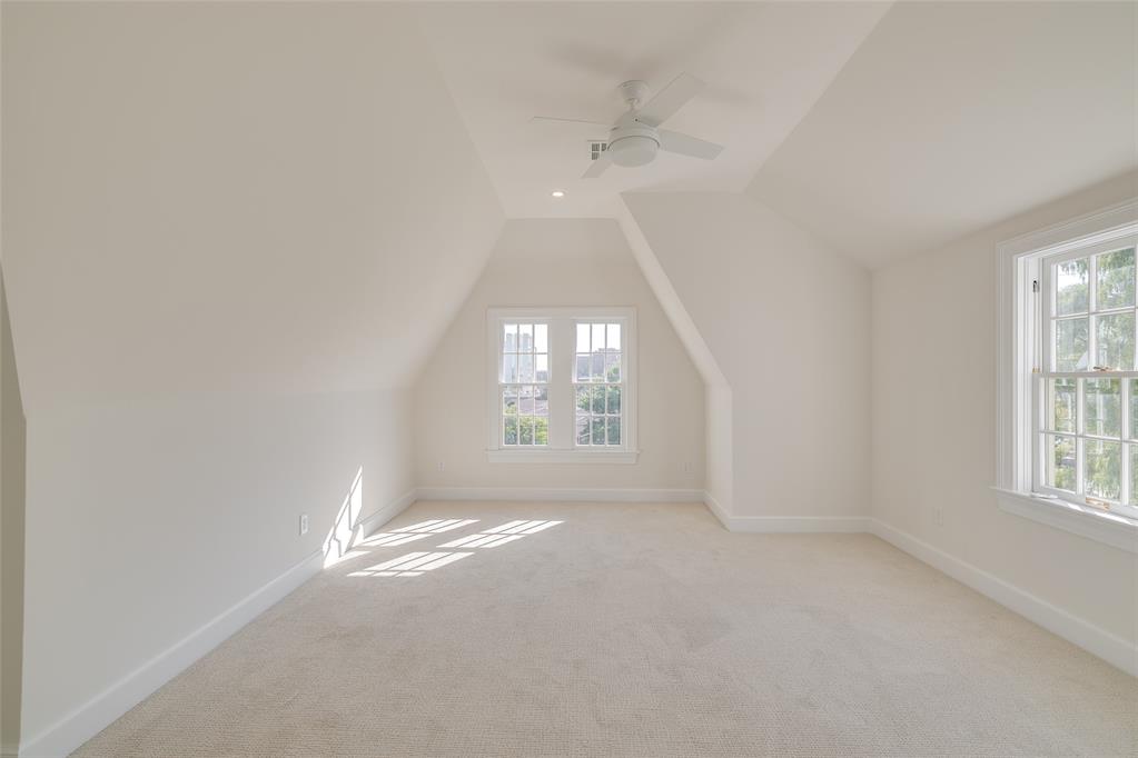 644 Ne 14th Street Property Photo 42