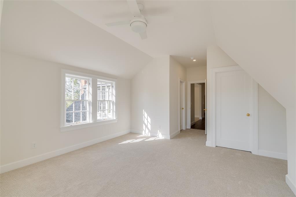 644 Ne 14th Street Property Photo 43