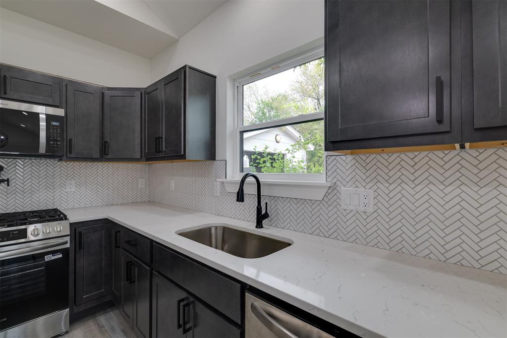 415 Se 54th Street Property Photo 13