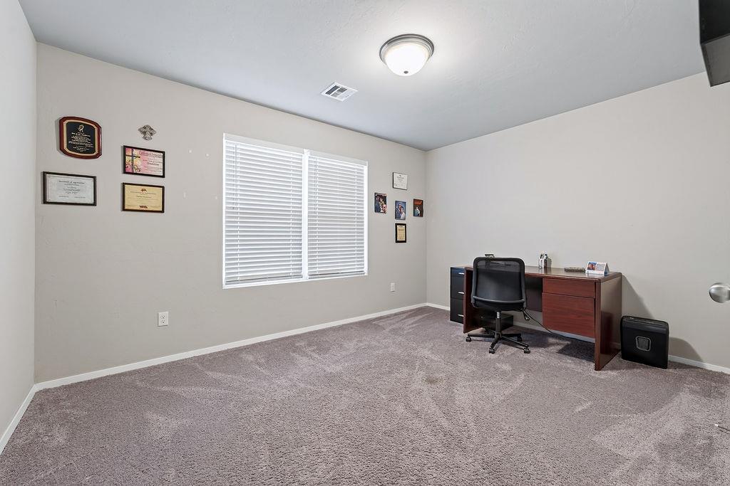 1801 Land Run Drive Property Photo 7