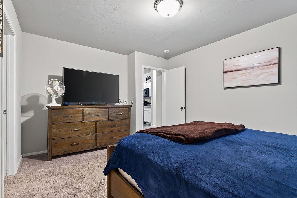 1801 Land Run Drive Property Photo 10