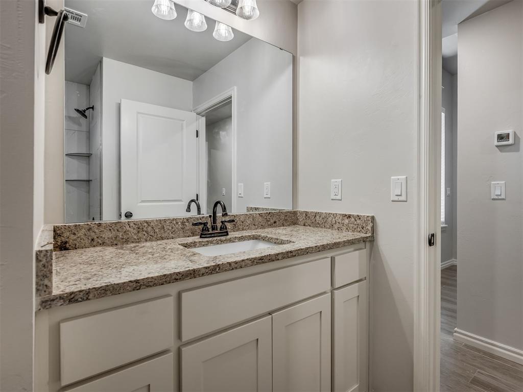 9070 Oak Tree Circle Property Photo 30