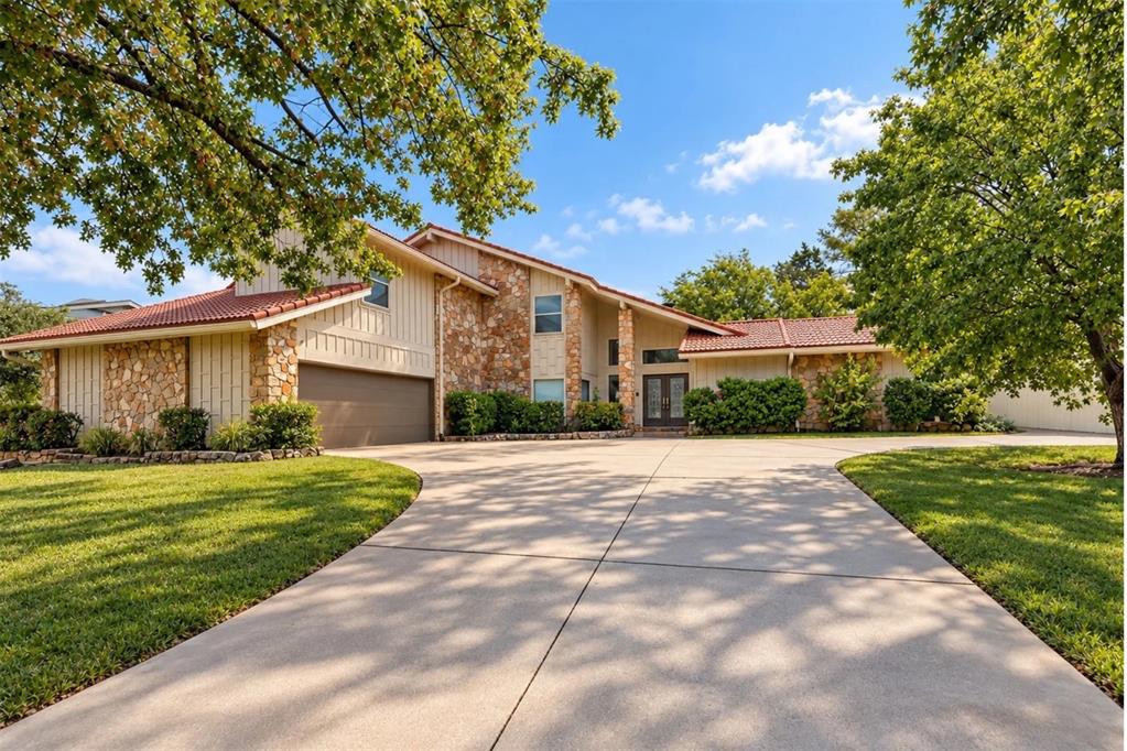 3021 Raintree Road Property Photo 1
