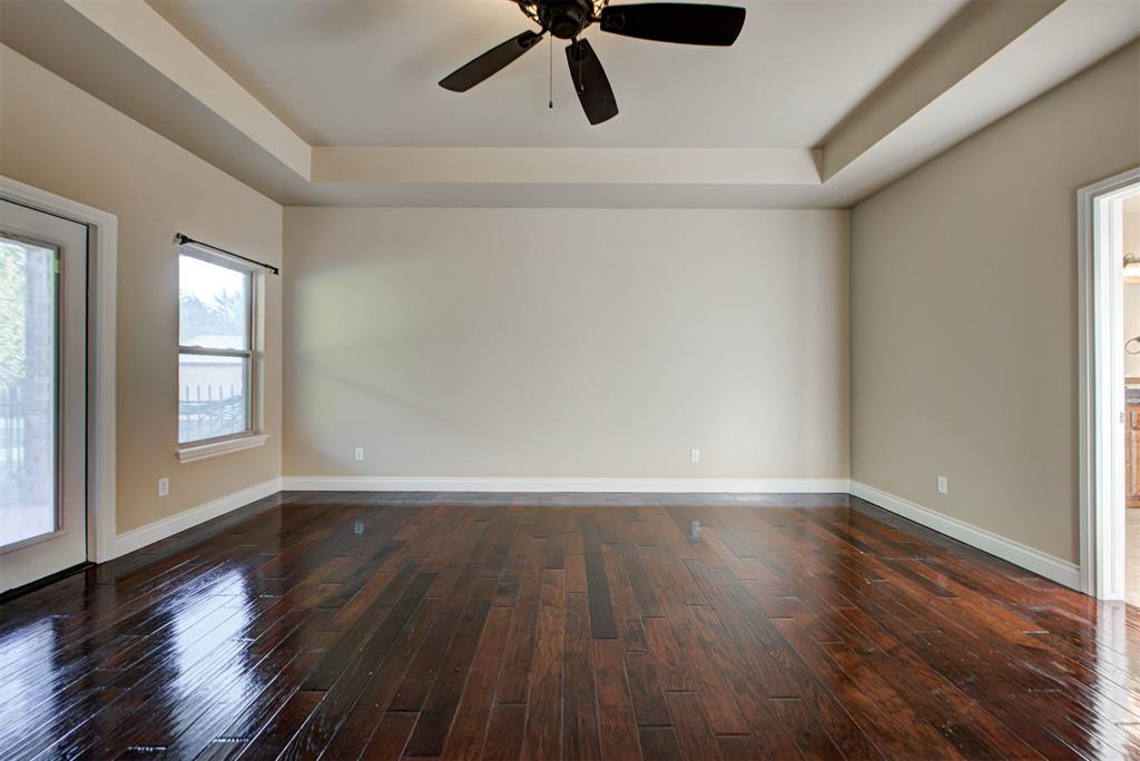 3800 Woodridge Trail Property Photo 21