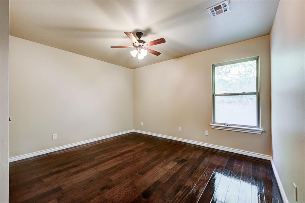 3800 Woodridge Trail Property Photo 33