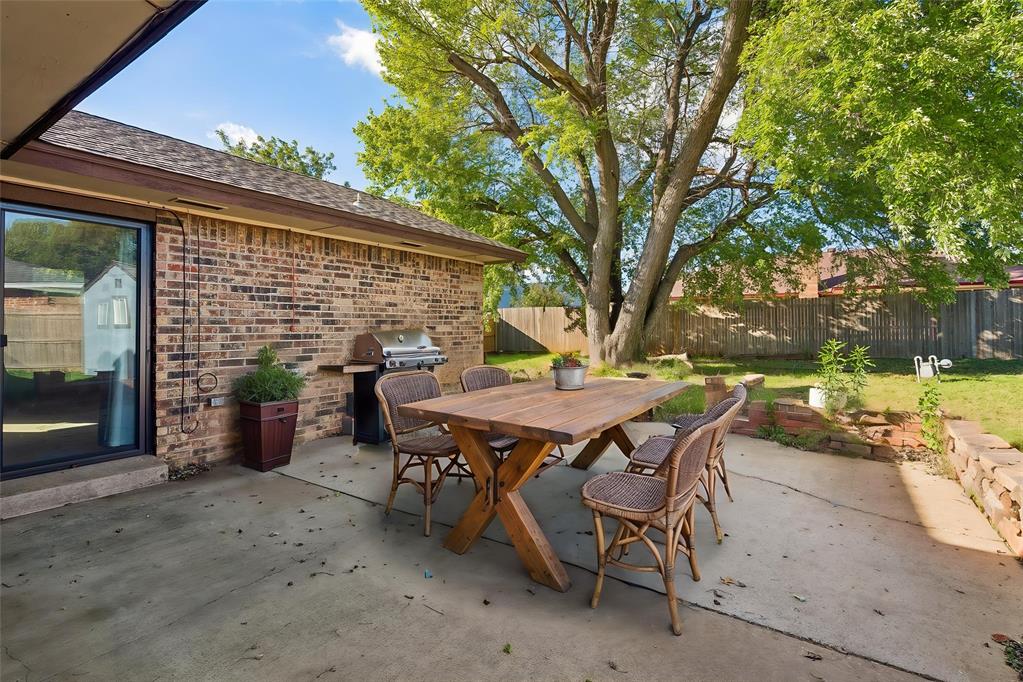 145 W Meade Drive Property Photo 19
