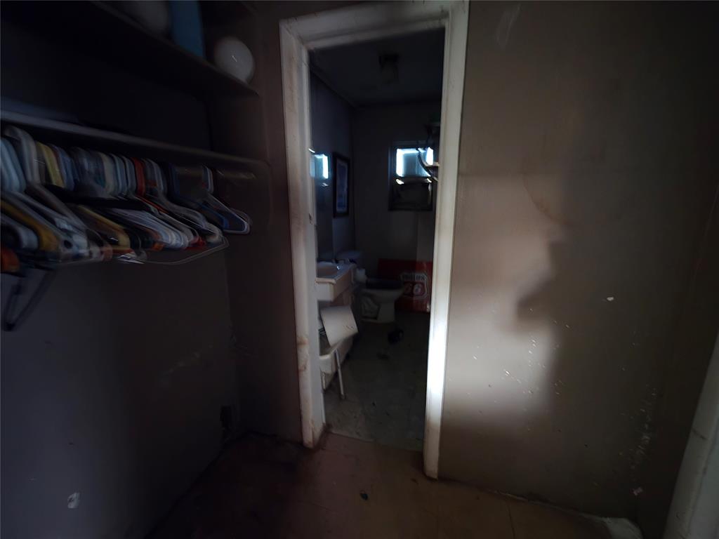 2900 N Shadynook Way Property Photo 10