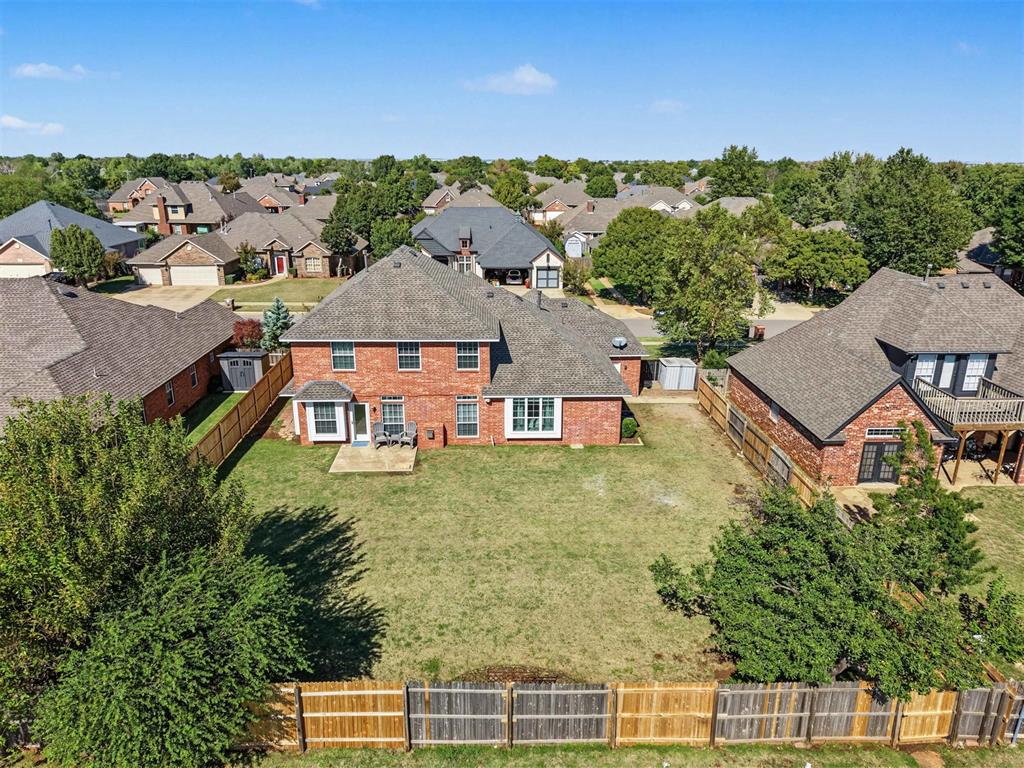 7412 Nw 111th Street Property Photo 40