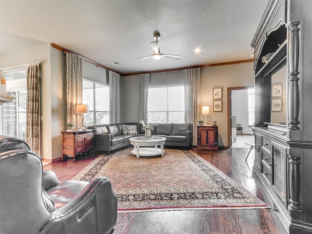 4001 Tamarac Ct Court Property Photo 10