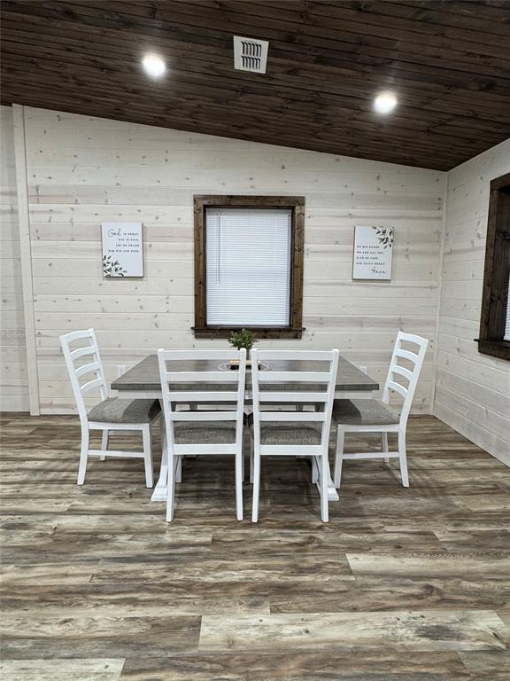 23142 Zafra Road Property Photo 2