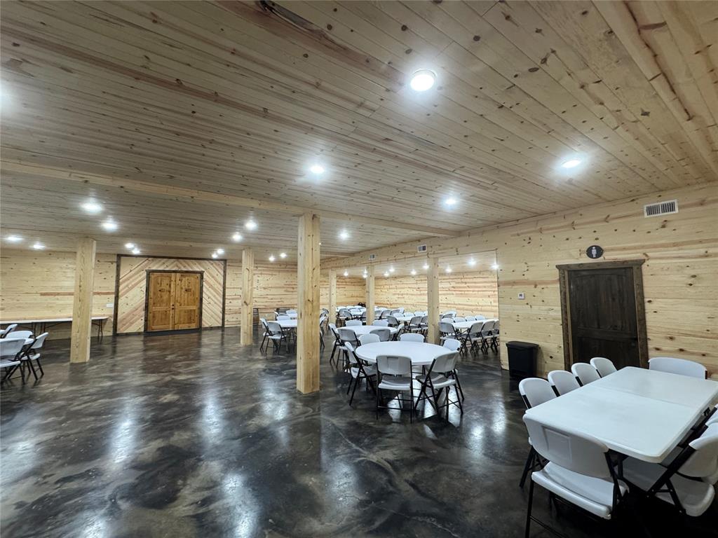 23142 Zafra Road Property Photo 6