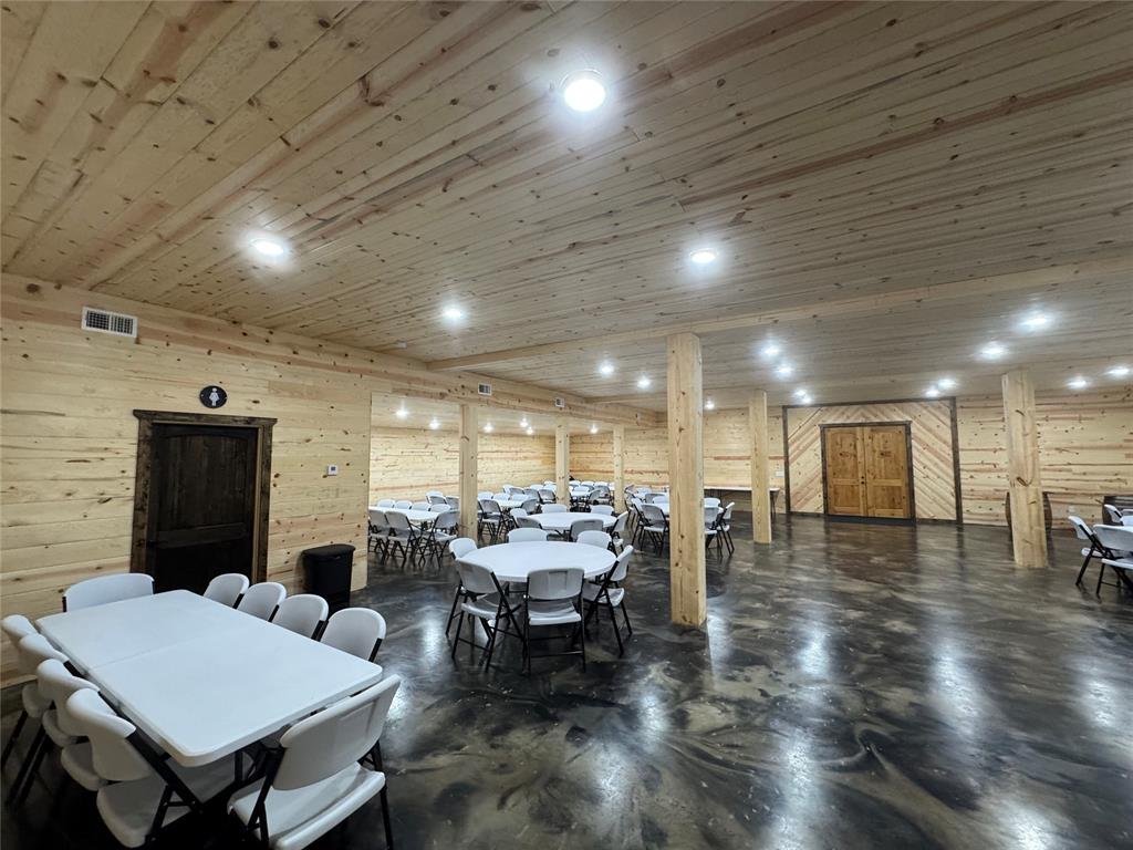 23142 Zafra Road Property Photo 7