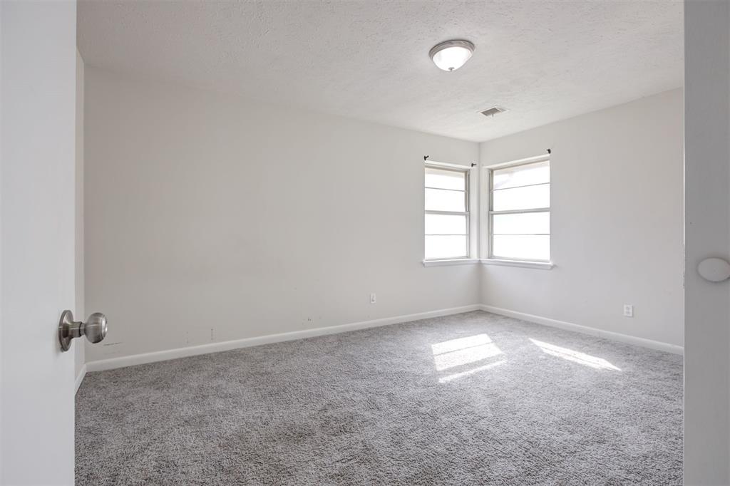4409 Nw Liberty Street Property Photo 22