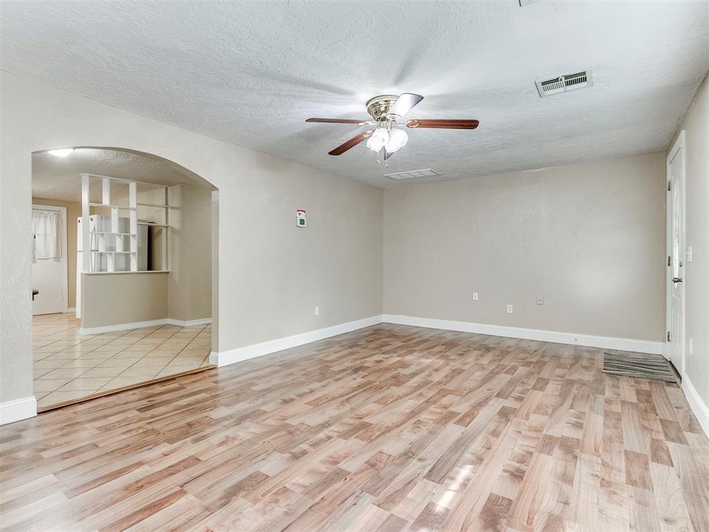 1327 S 16th Street Property Photo 7