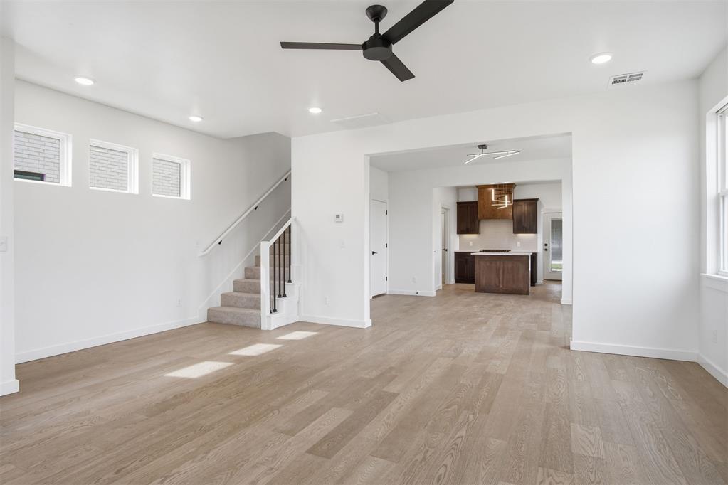 1605 Ne 7th Street Property Photo 4