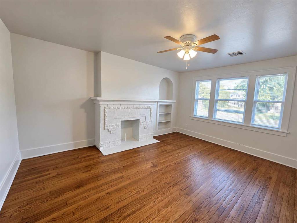 2436 Nw 16th Street Property Photo 4