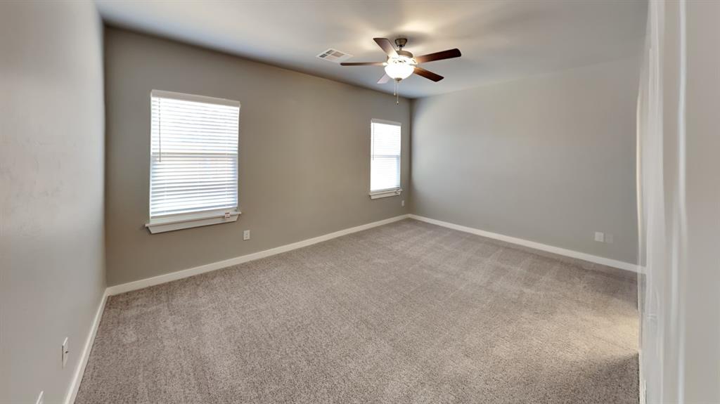 12417 Ride Avenue Property Photo 10