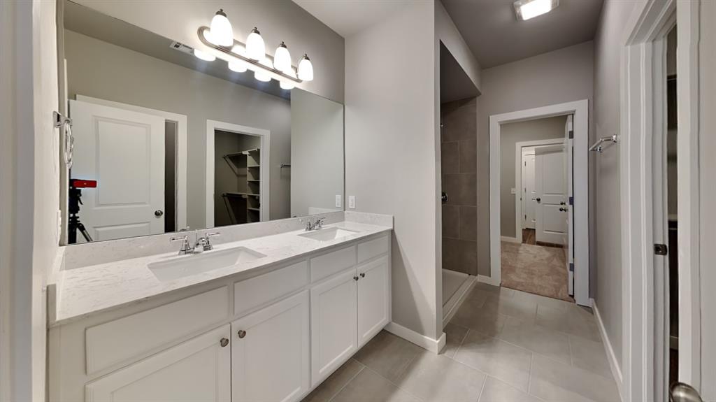 12417 Ride Avenue Property Photo 11