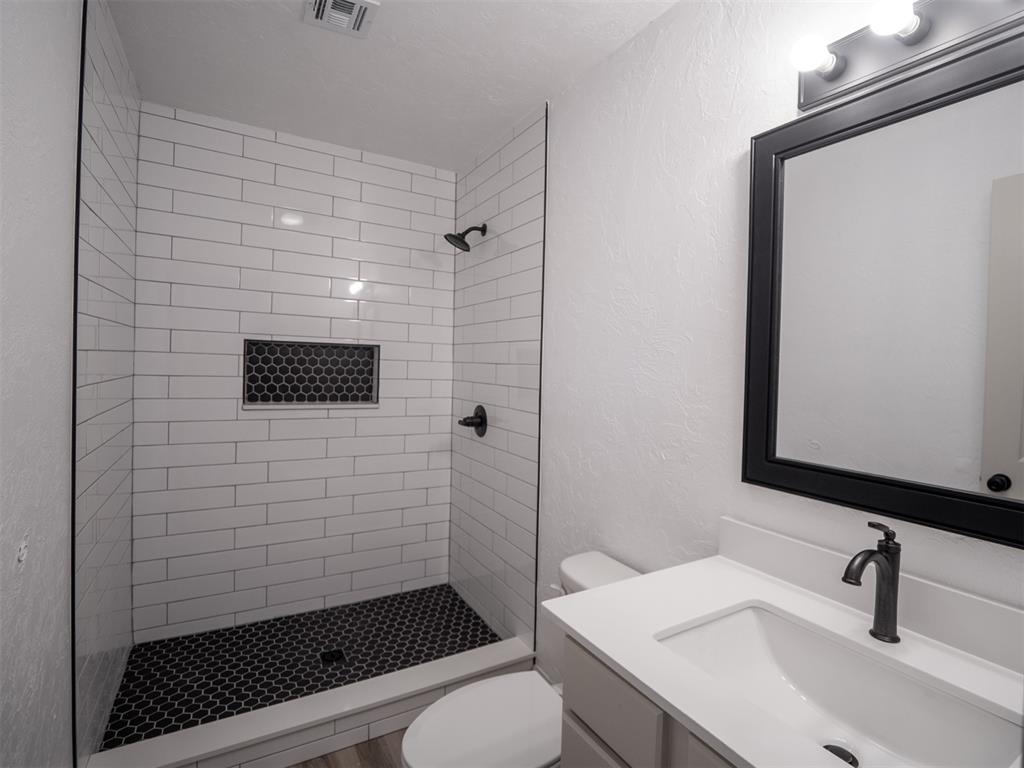 1923 Wilmington Court Property Photo 23