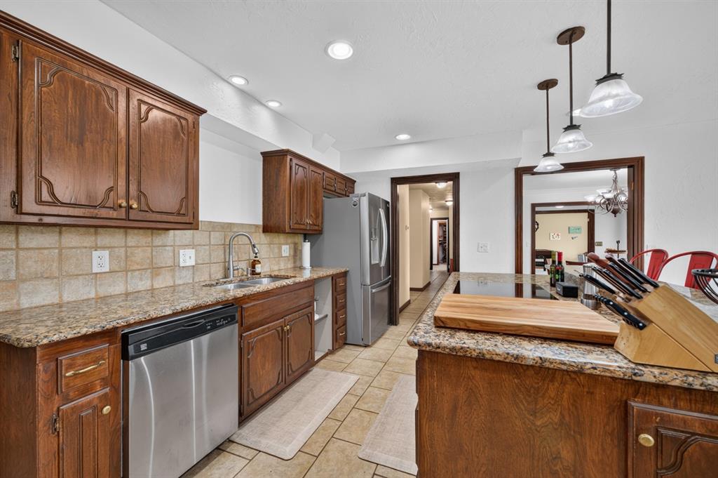1809 Nighthawk Court Property Photo 16
