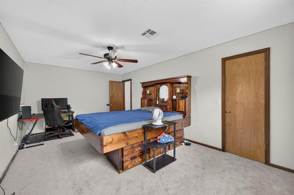 1809 Nighthawk Court Property Photo 23