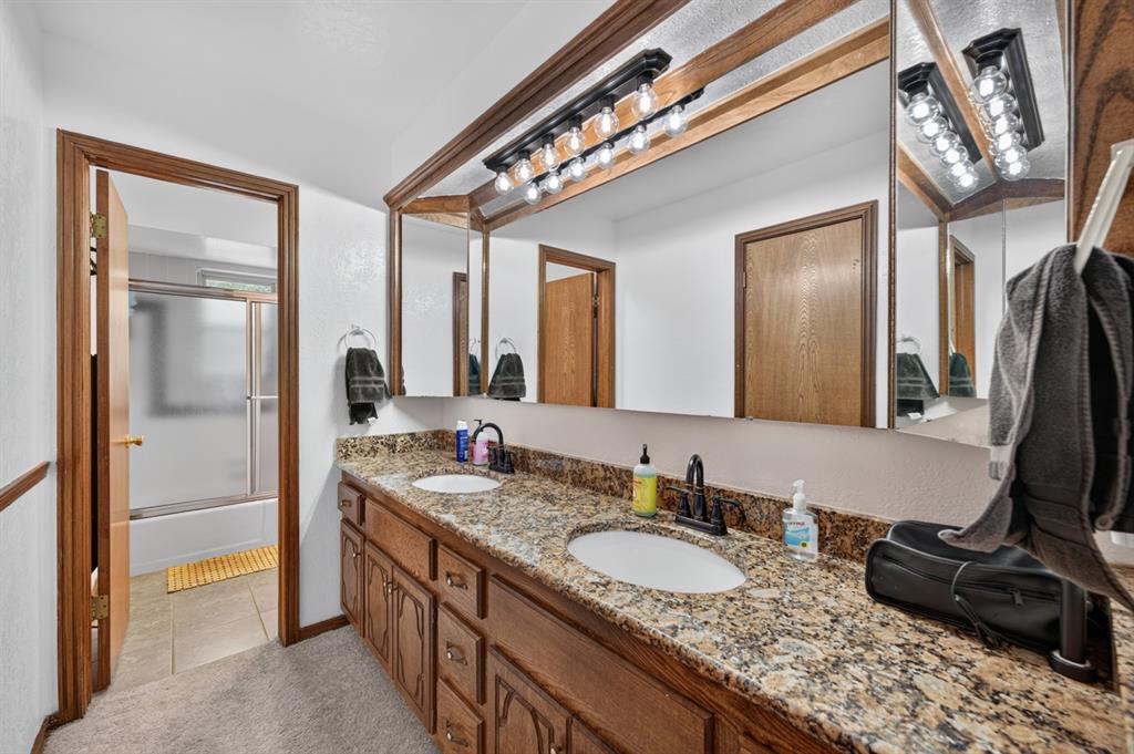 1809 Nighthawk Court Property Photo 27