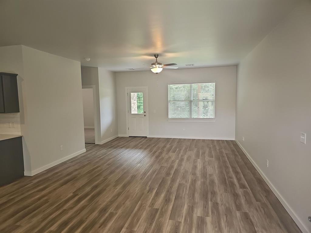 11751 Sweeping Lane Property Photo 2