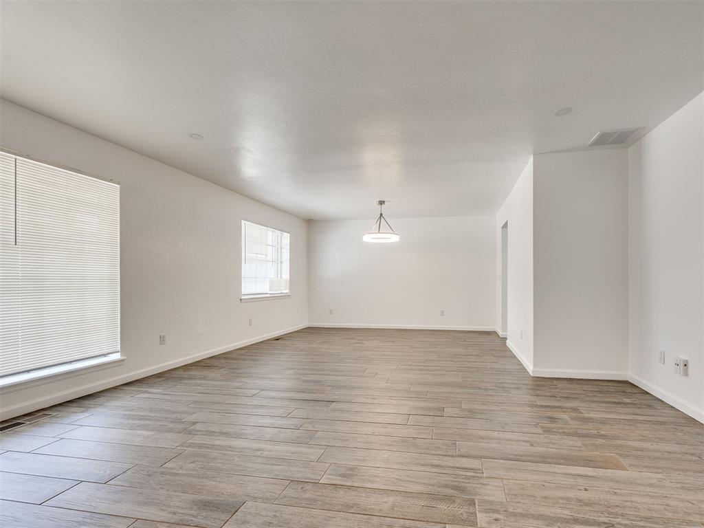 6312 Overcourt Manor Property Photo 7
