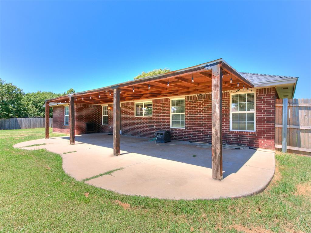 16104 Cantera Creek Drive Property Photo 28