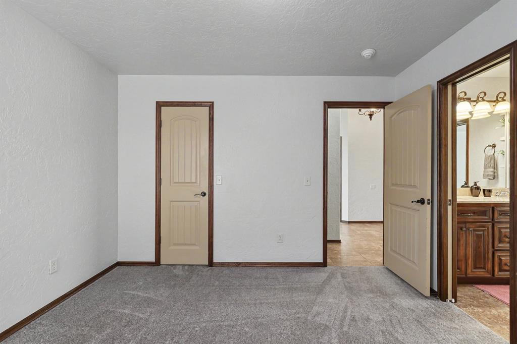 2709 Sw 97th Court Property Photo 31