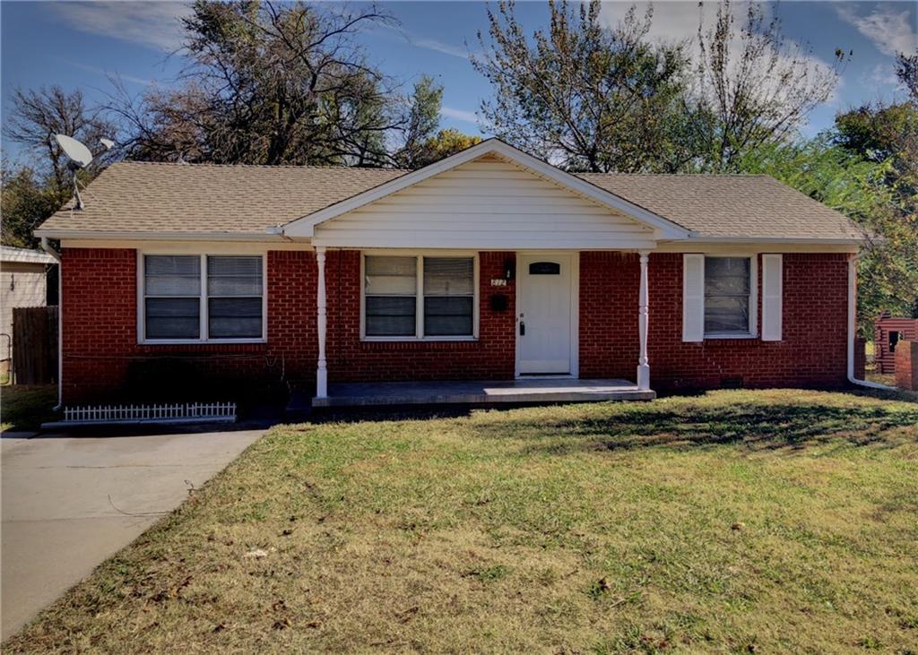 812 N Midwest Boulevard Property Photo 1
