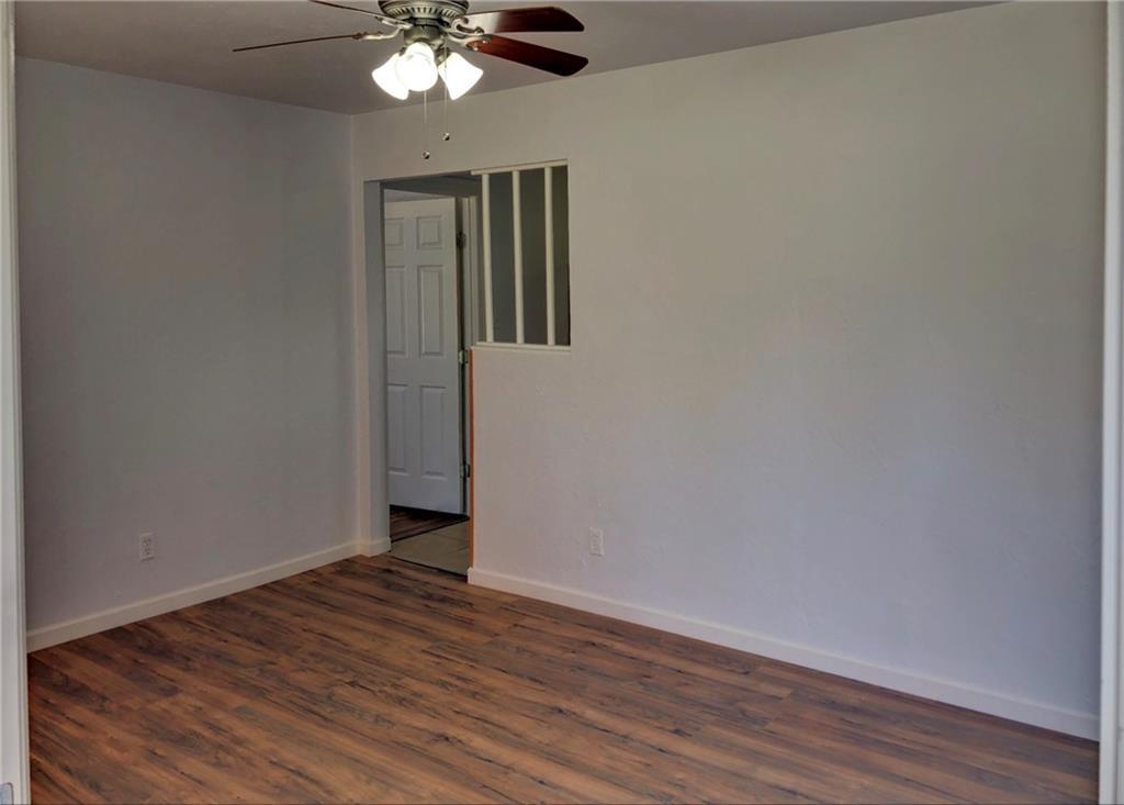 812 N Midwest Boulevard Property Photo 4