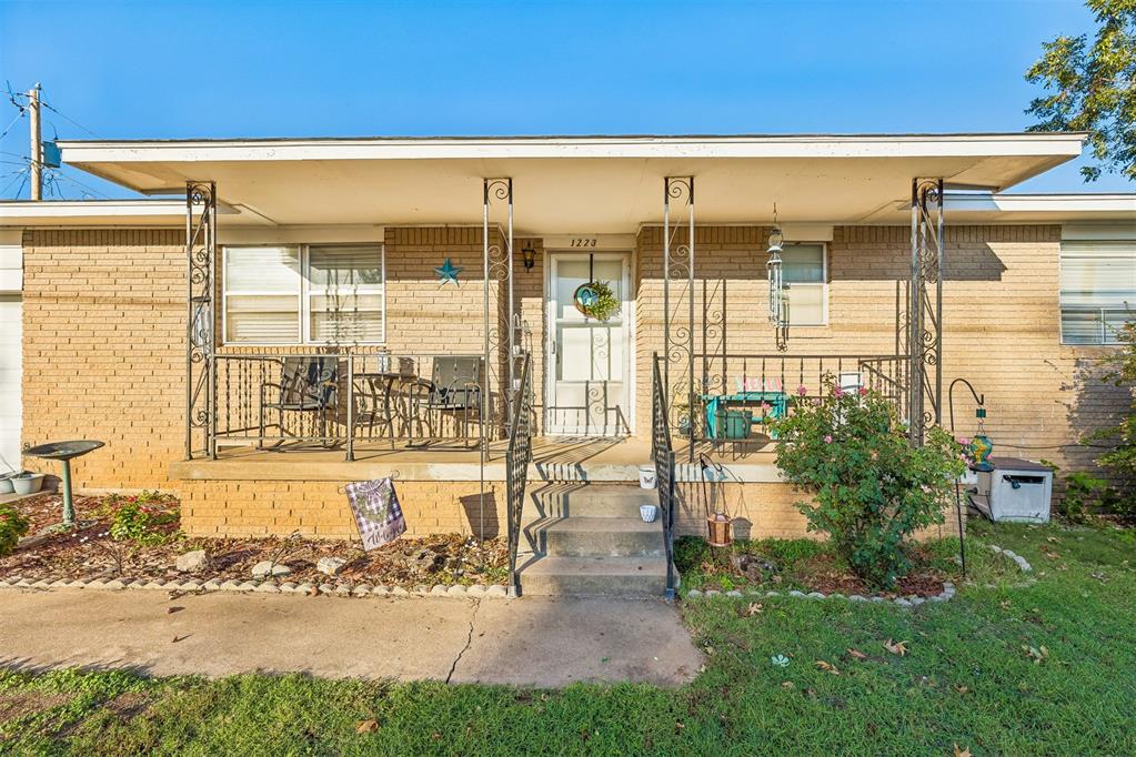 1223 N 14th Street Property Photo 1
