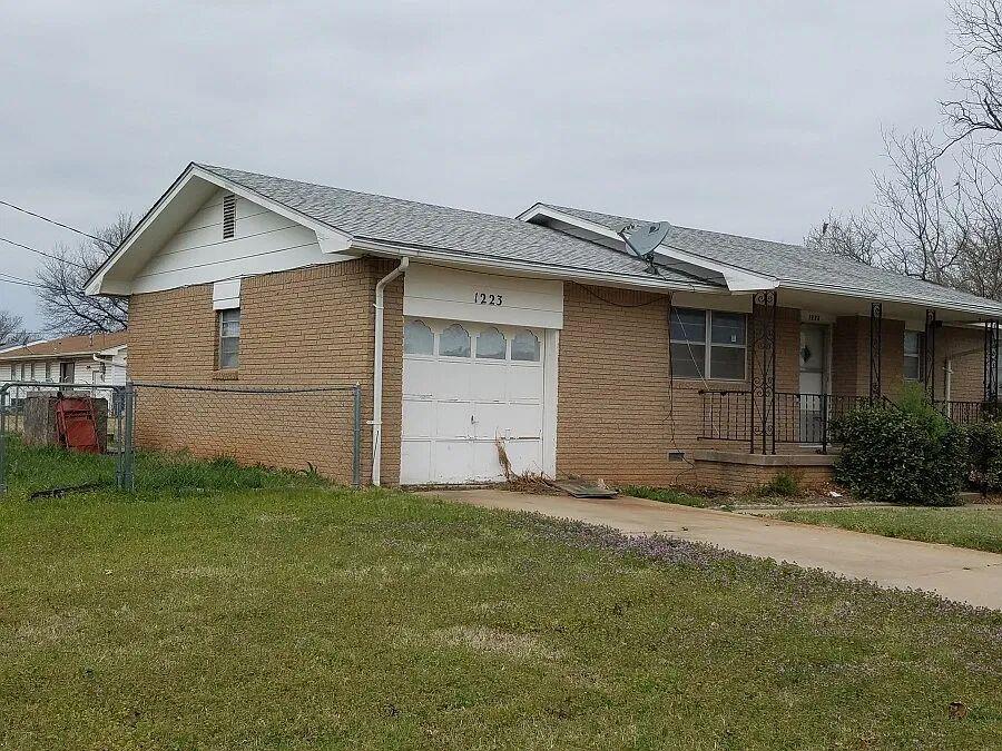 1223 N 14th Street Property Photo 2