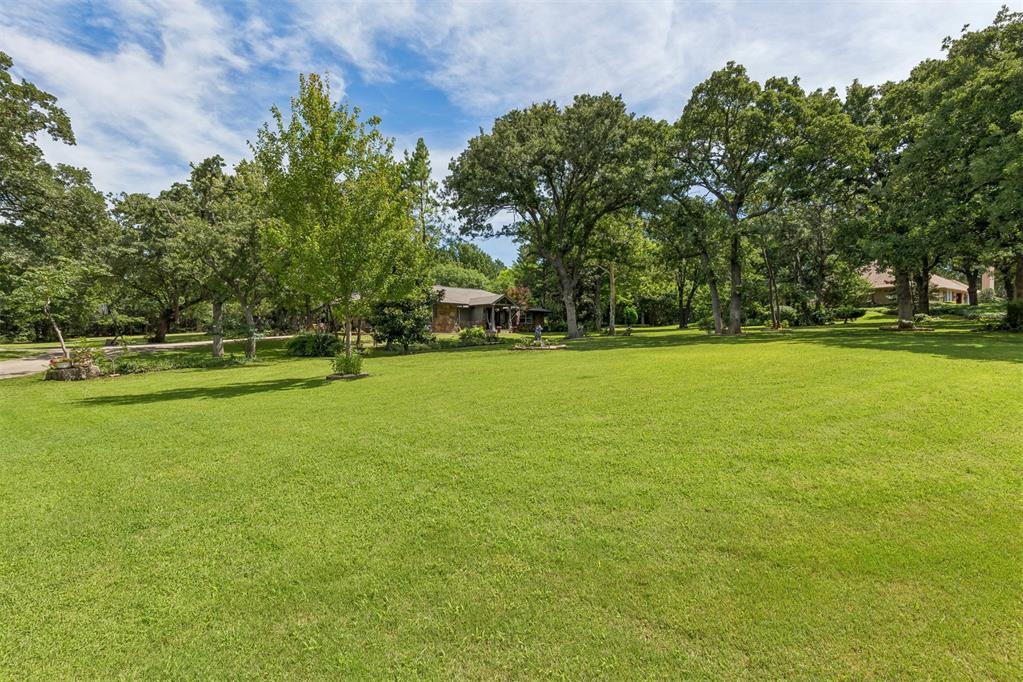 7711 Bobwhite Trail Property Photo 3