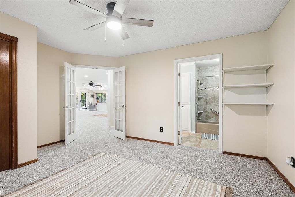 7711 Bobwhite Trail Property Photo 32